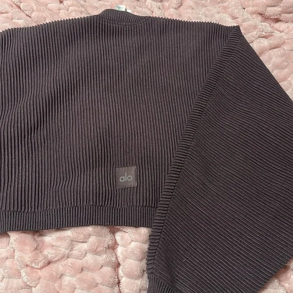 Alo set cardigan and tank - Picture 5 of 8